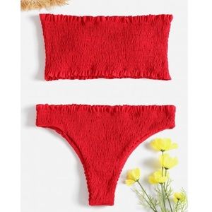✨3/$30✨ Zaful Smocked Frilled Bandeau Bikini